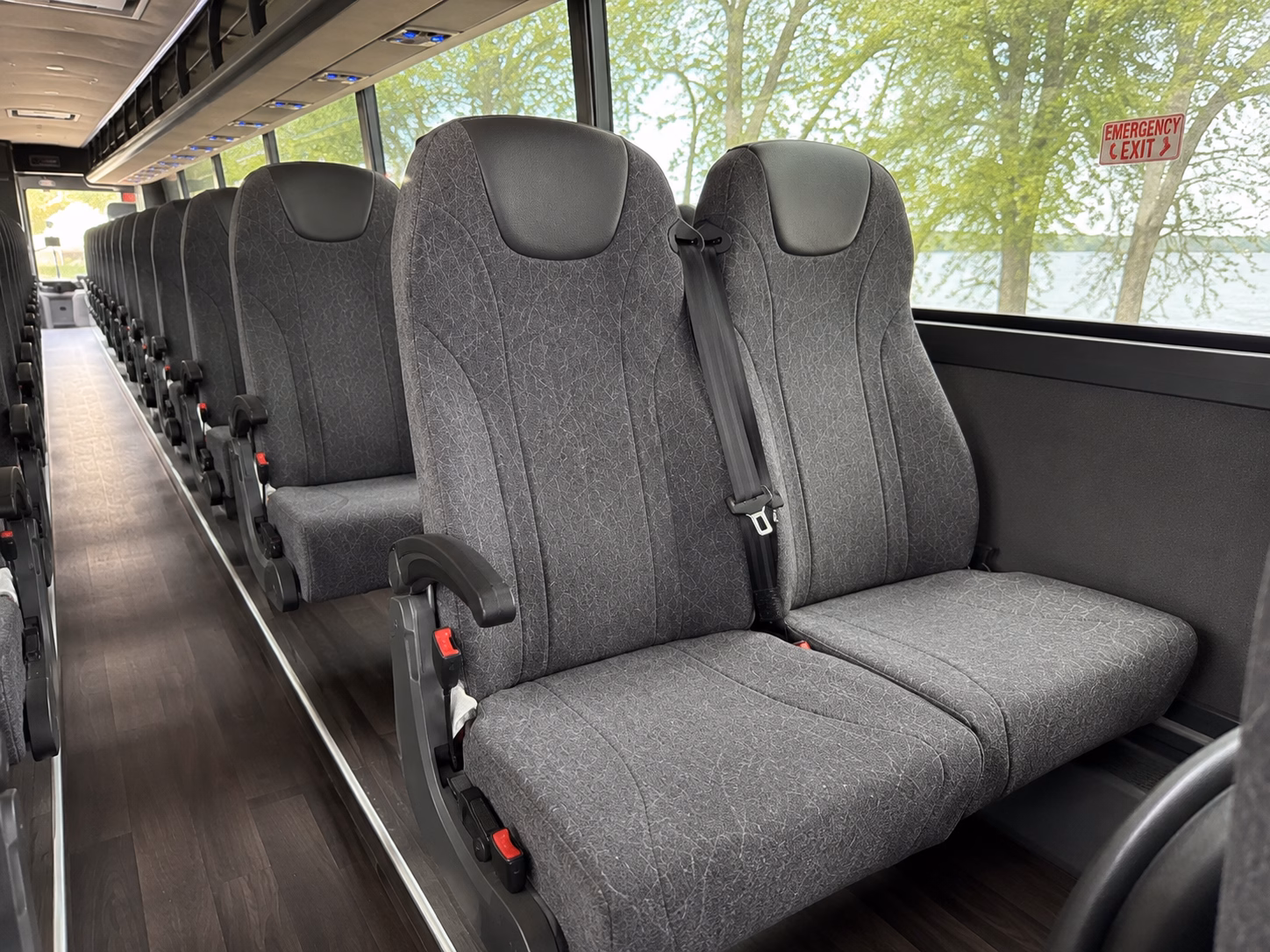 fll airport shuttles for out of town wedding guests