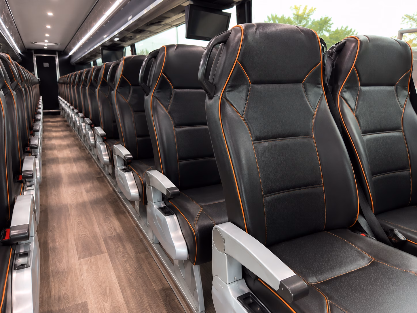 shuttle services for airline crews and airport staff in hollywood